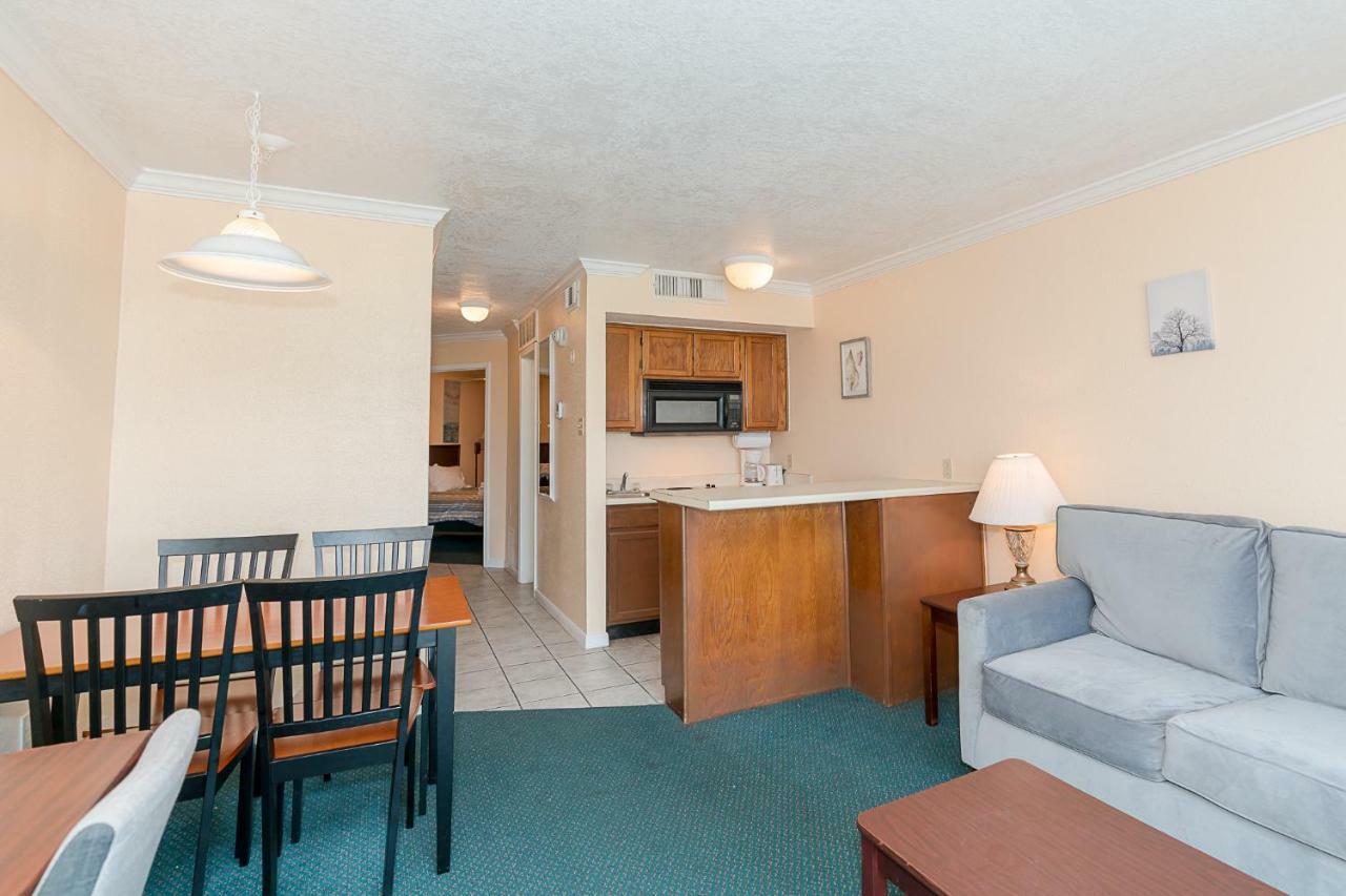 Family Friendly Coastal Condo Γκάλβεστον Εξωτερικό φωτογραφία